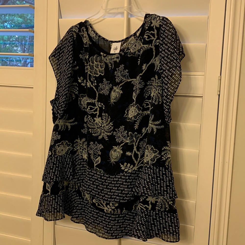 CAbi Navy/White Ruffle Short Sleeve Flowy Breezy Summer Blouse